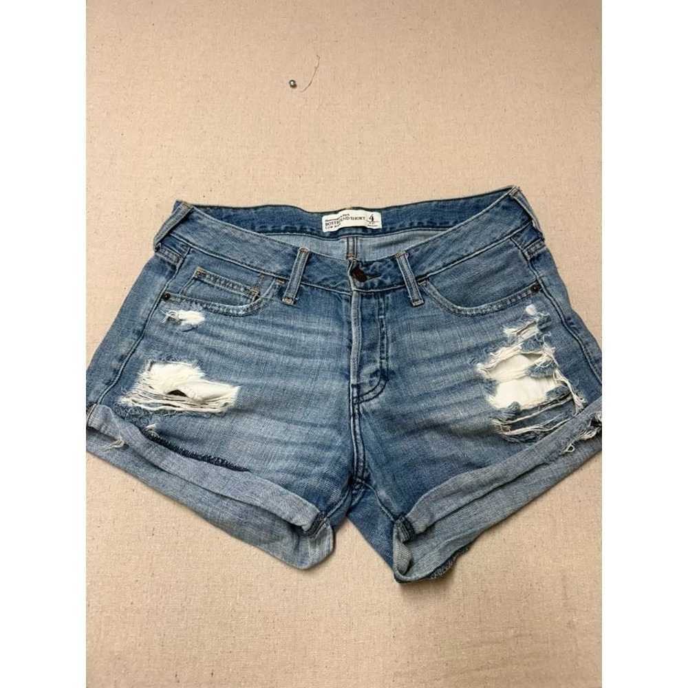 Abercrombie & Fitch Women’s Boyfriend Denim Shorts Size 4 W27 Low Rise [A69]
